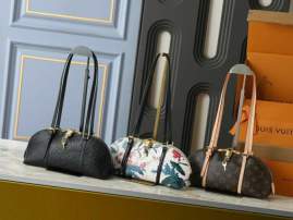 Picture of Louis Vuitton Handbags _SKUfw215337650fw